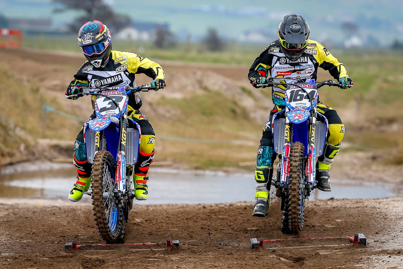 How to Ride a Dirt Bike Like a Pro - A Beginner's Guide
