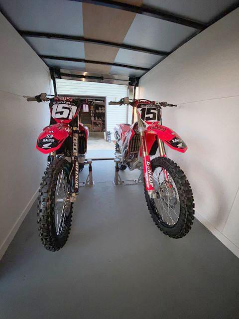 How Do You Transport a Dirt Bike? Trucks, Trailers, Cars & Vans - Risk Racing