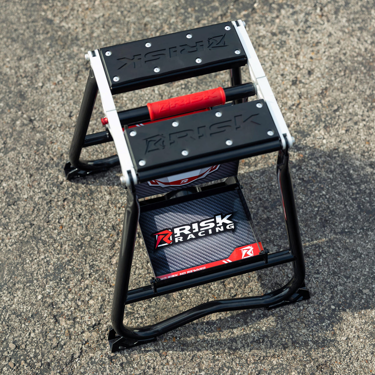 Risk Racing F.F.S. Factory Fold Stand in der Grube